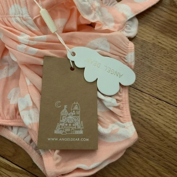 NWT Angel Dear Sun Suit Bumble Baby Girl Pink with Kisses 3-6 Months - Picture 5 of 6
